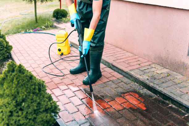 Best Concrete Pressure Washing  in Merrill, WI