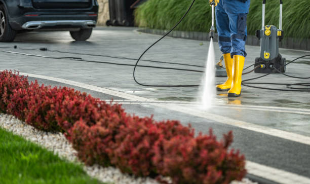 Best Sidewalk Pressure Washing  in Merrill, WI